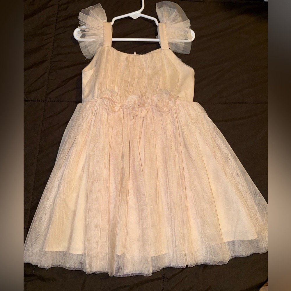 Popatu Cream Tulle Kids Dress with Floral Details